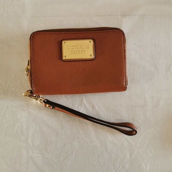 Victoria's Secret Handbags - Victoria's Secret Tan Leather Wristlet Wallet